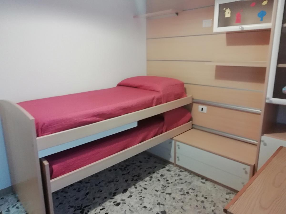 Casa Vacanze La Rosa Bianca San Benedetto del Tronto Zewnętrze zdjęcie
